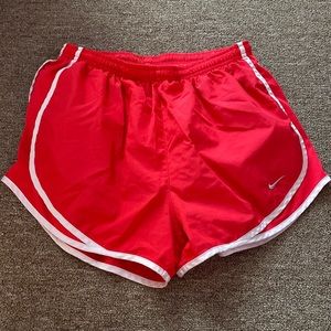 Nine Tempo Women’s Running Short - Red/Pink